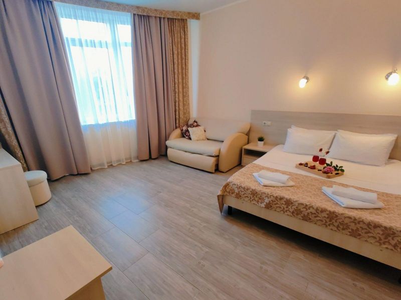 Отель "Морская волна"