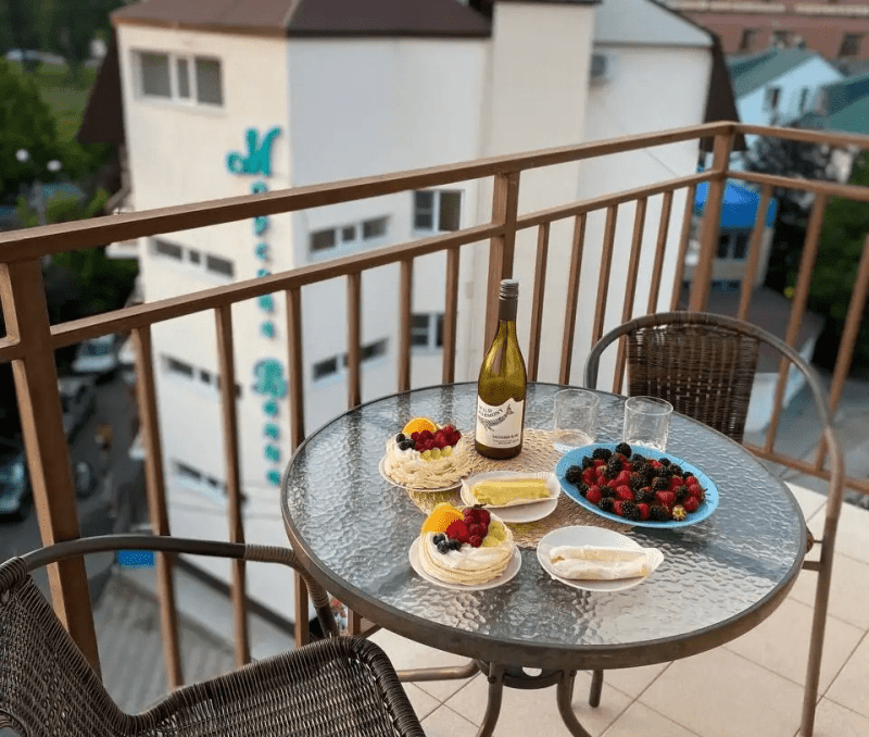 Отель "Морская волна"