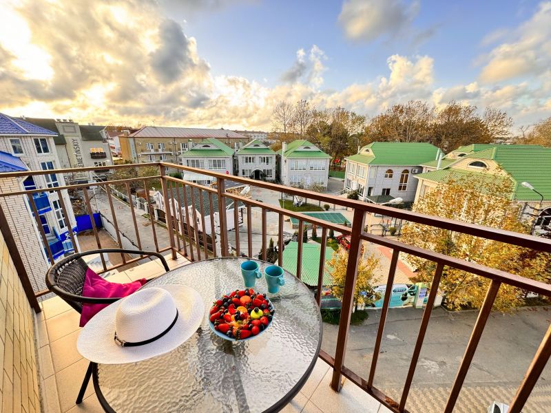 Отель "Морская волна"