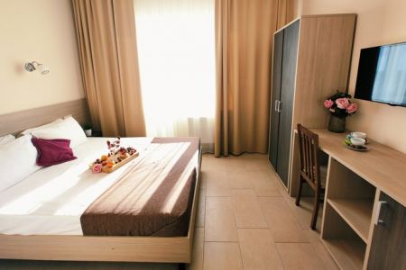 Полулюкс 2-местный (с балконом)