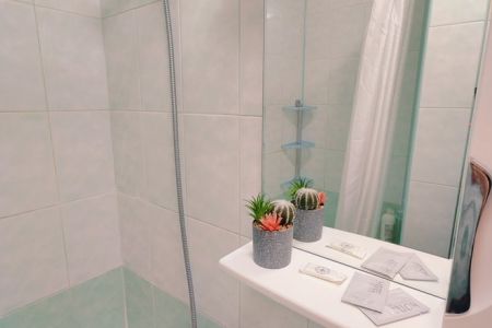 Полулюкс 2-местный (с балконом, вид на море)