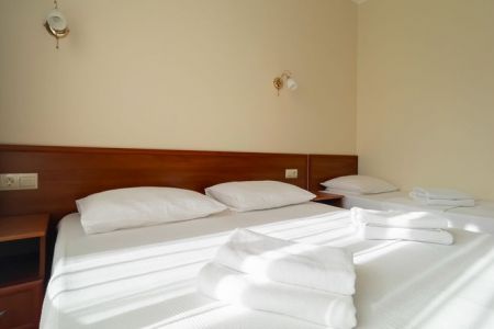 Стандартный 3-местный (с французским балконом)