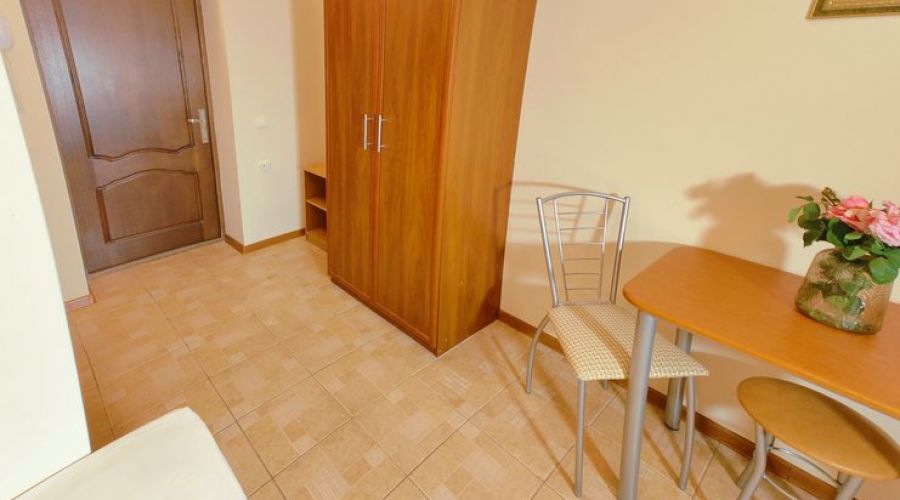 Стандартный 3-местный (с французским балконом)